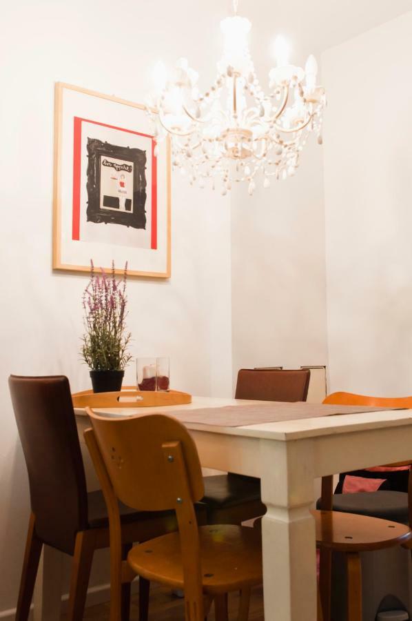Beautiful Park Apartment For 4 Guests Berlin Exterior photo