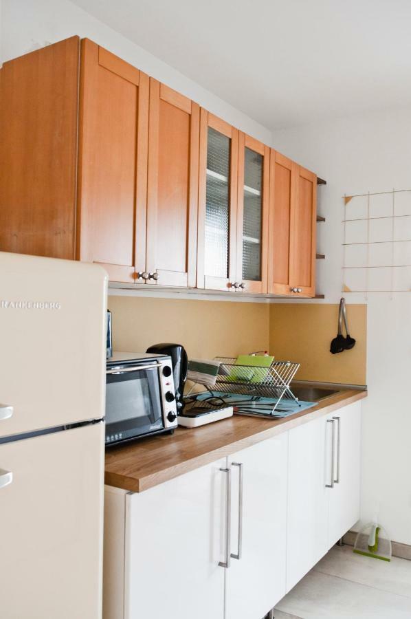 Beautiful Park Apartment For 4 Guests Berlin Exterior photo
