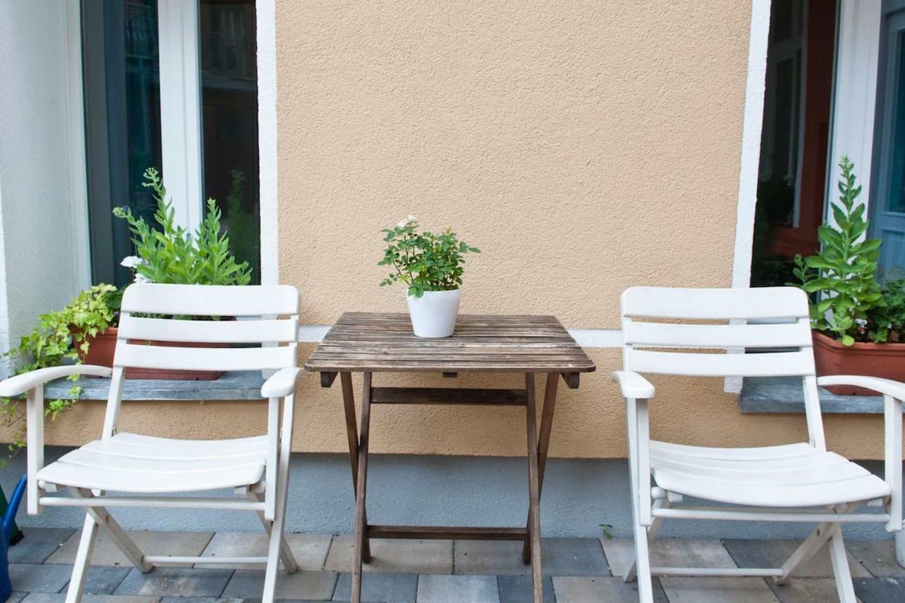 Beautiful Park Apartment For 4 Guests Berlin Exterior photo